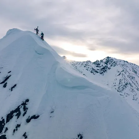 Silvretta-1 By Interhome * كابل