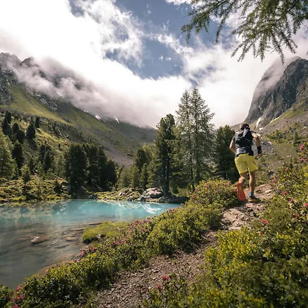 Silvretta-1 By Interhome Lejlighed