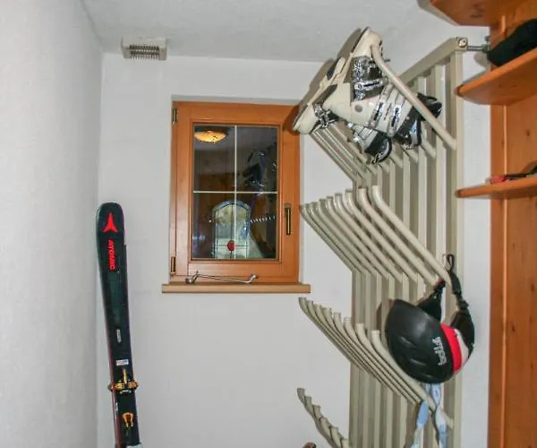 Silvretta-1 By Interhome Lejlighed *